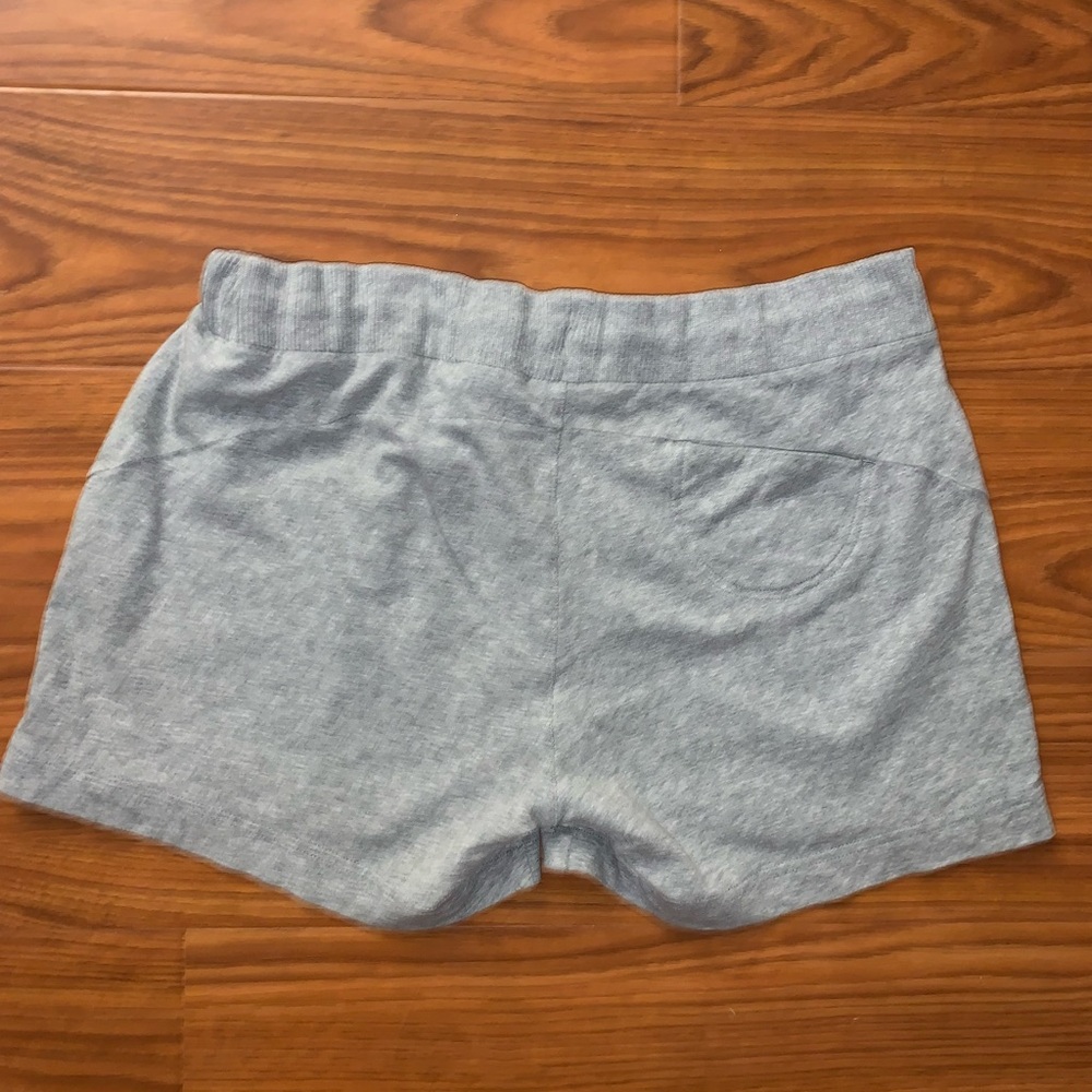 Womens Gray Nike Shorts Size Medium - Picture 2 of 4